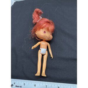 Bandai 2002 Strawberry Shortcake Mini Doll With Red Hair & White Outfit 5.5 Inch